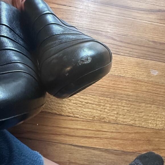 Clarks Artisan Black Leather Side-Zip Shooties 8.5M – Soft Comfort - Picture 4 of 10